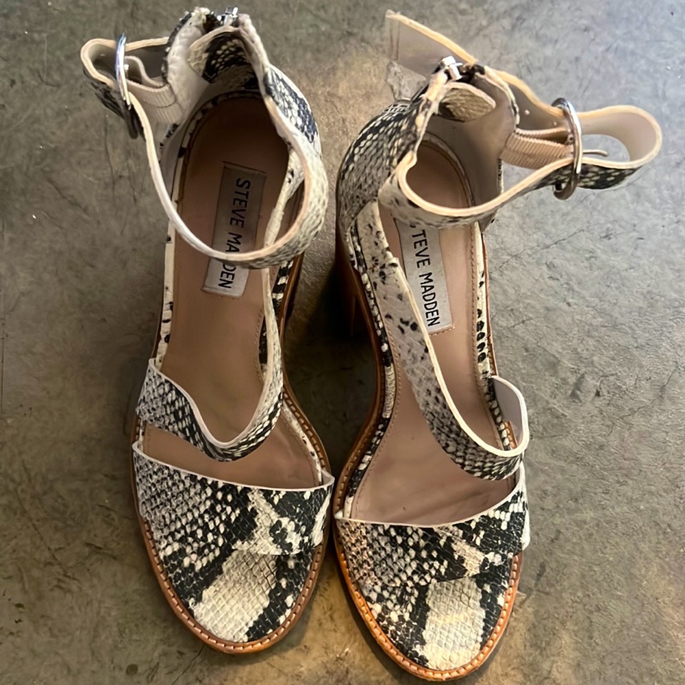 Steve Madden Platform